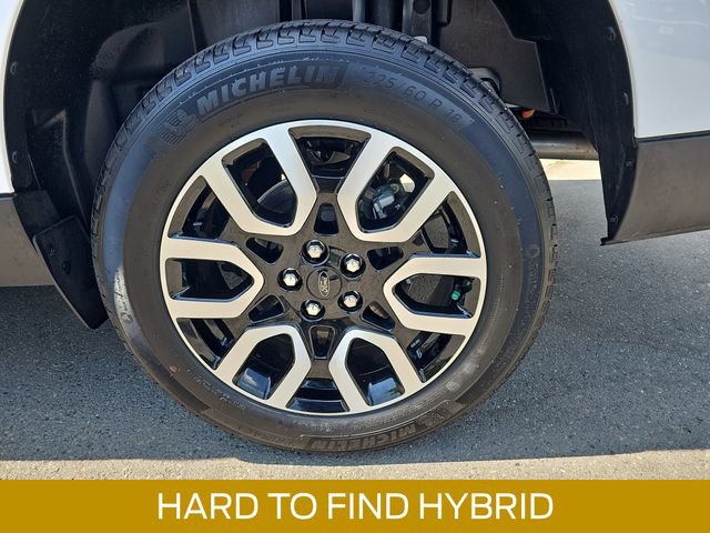 Certified 2024 Ford Maverick Lariat FWD image 31