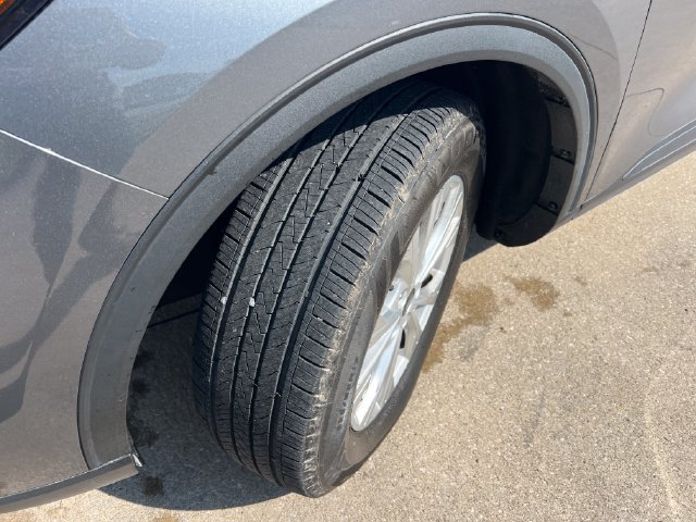 Certified 2023 Ford Escape Active AWD/4WD image 17