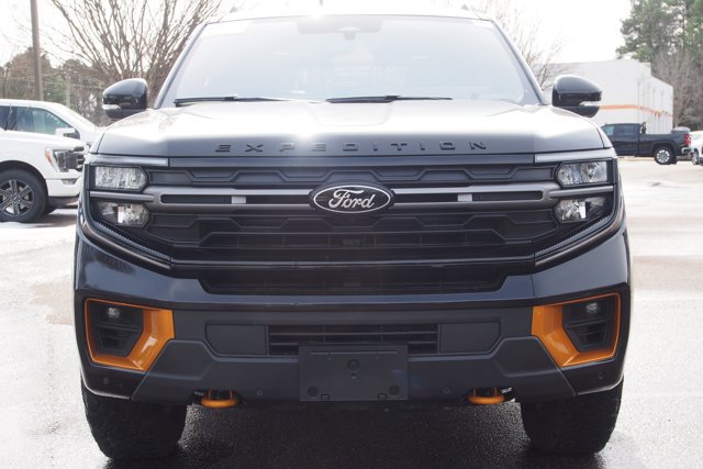 Certified 2025 Ford Expedition Tremor AWD/4WD image 2