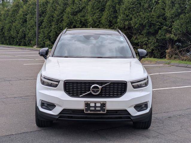 Used 2019 Volvo XC40 T5 R-Design AWD/4WD image 8