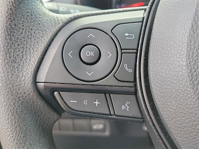 Used 2022 Toyota RAV4 XLE image 26