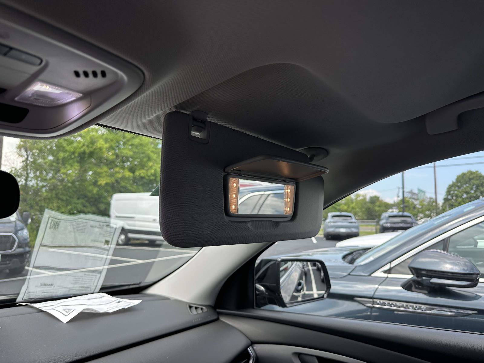 Used 2020 Chevrolet Traverse LT AWD/4WD image 18