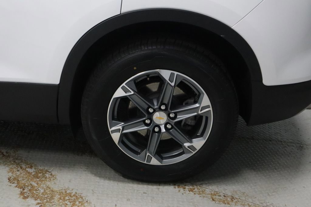 Used 2025 Chevrolet Blazer LT image 15