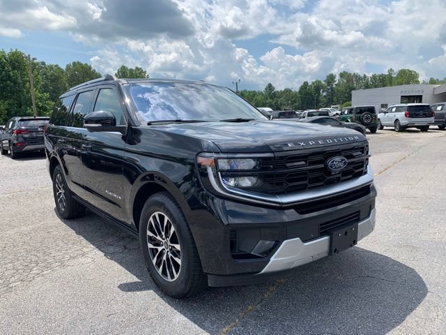 Certified 2025 Ford Expedition Platinum AWD/4WD image 2