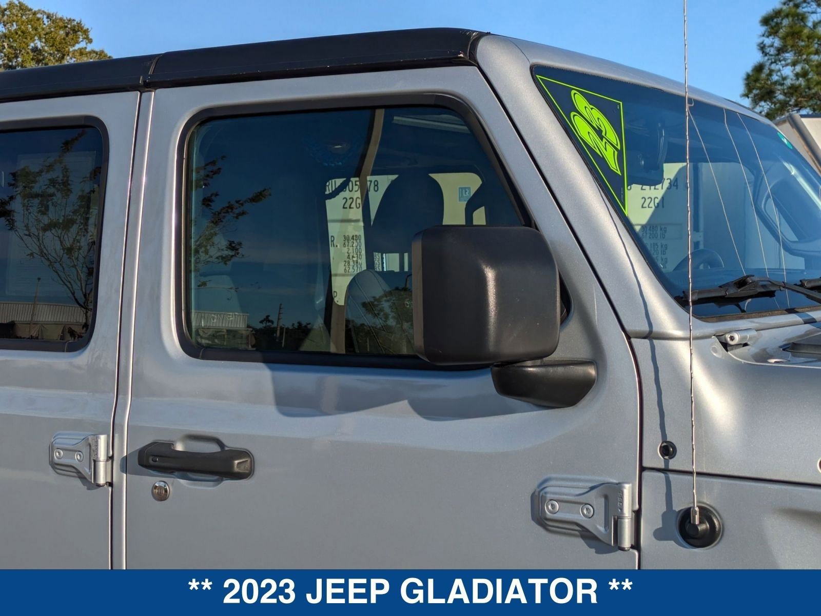 Used 2023 Jeep Gladiator Overland image 10