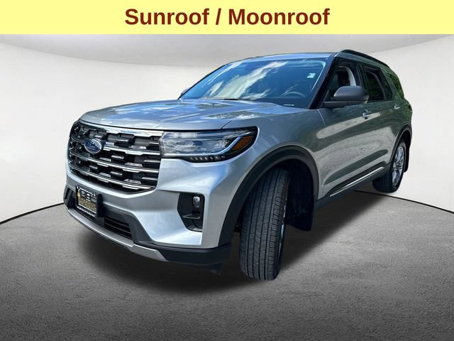 Certified 2025 Ford Explorer Active w/ Active Comfort Package AWD/4WD image 6