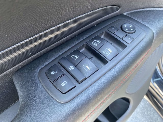 Used 2025 Dodge Durango GT AWD/4WD image 18