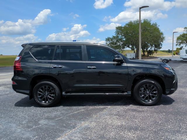 Used 2023 Lexus GX 460 Premium w/ Premium Package AWD/4WD image 4
