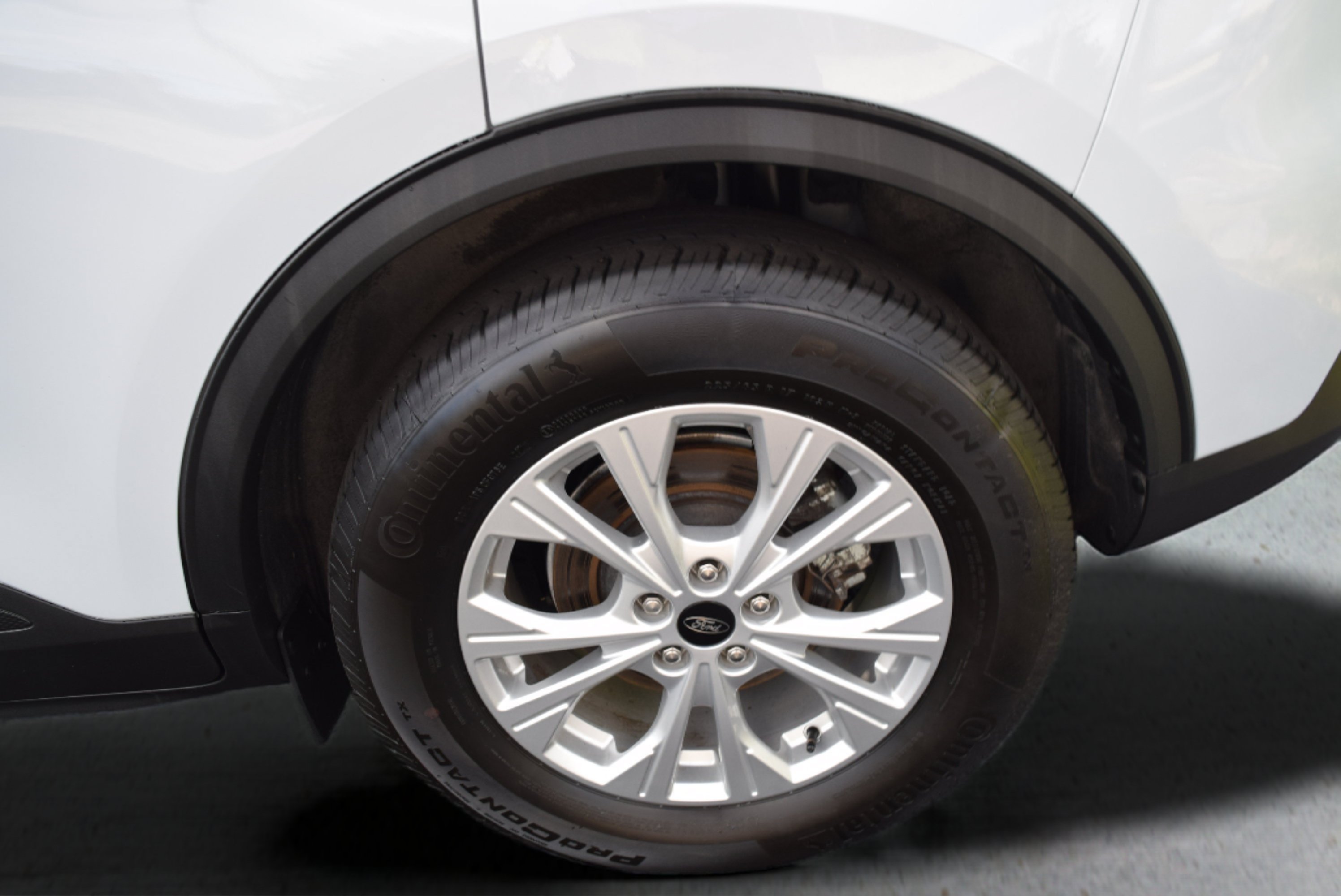 Certified 2025 Ford Escape Active AWD/4WD image 7
