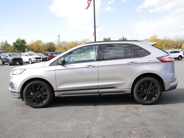Certified 2022 Ford Edge SE w/ Black Appearance Package AWD/4WD image 5