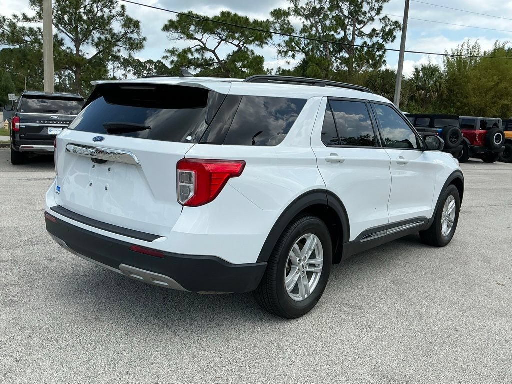 Certified 2023 Ford Explorer XLT w/ Equipment Group 202A RWD image 10