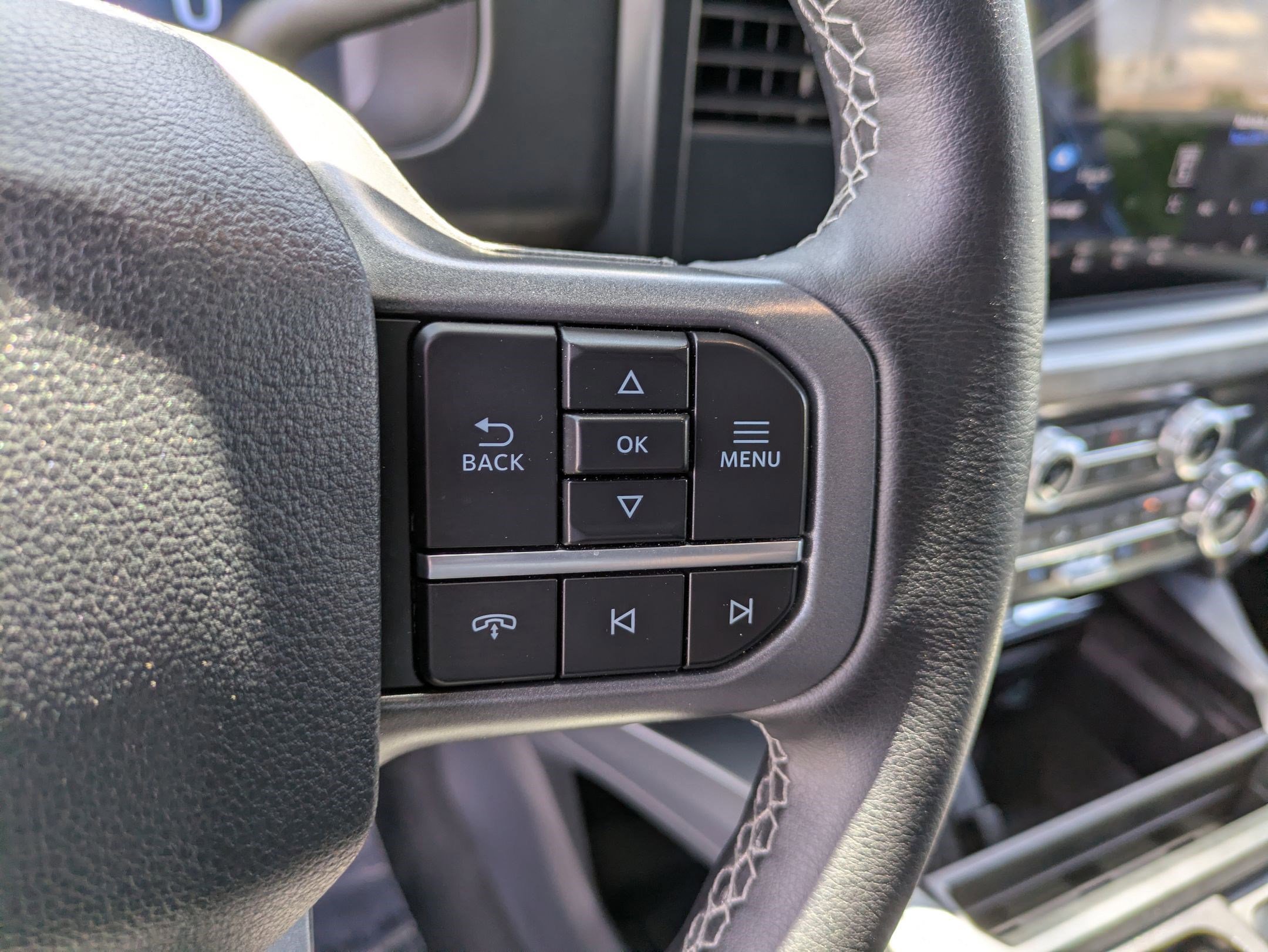 Certified 2025 Ford F250 Lariat AWD/4WD image 20