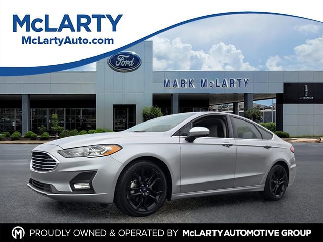 Certified 2020 Ford Fusion SE w/ Equipment Group 151A FWD image 1