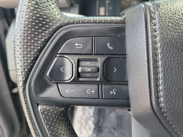 Used 2025 Toyota Tacoma SR RWD image 5