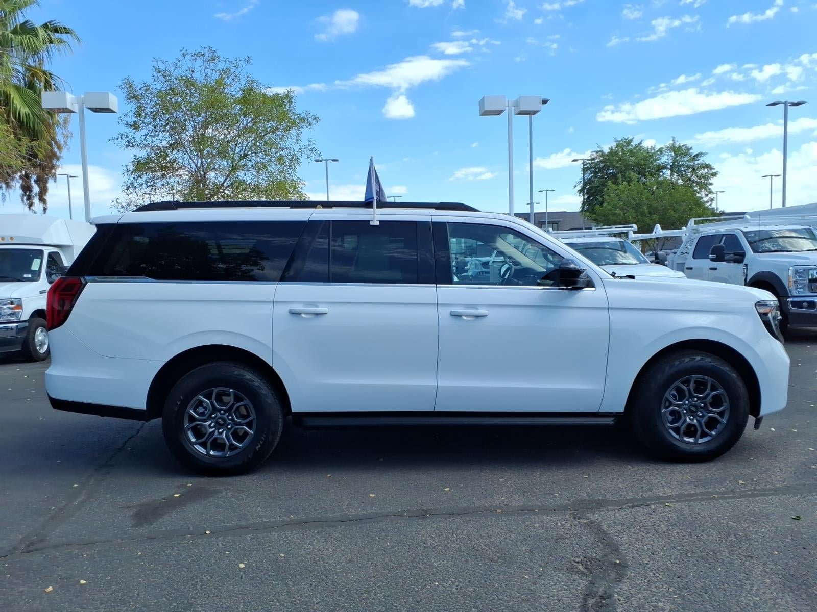 Certified 2025 Ford Expedition Max Active RWD image 3