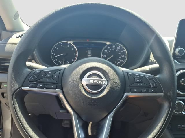 Used 2025 Nissan Sentra SV FWD image 24