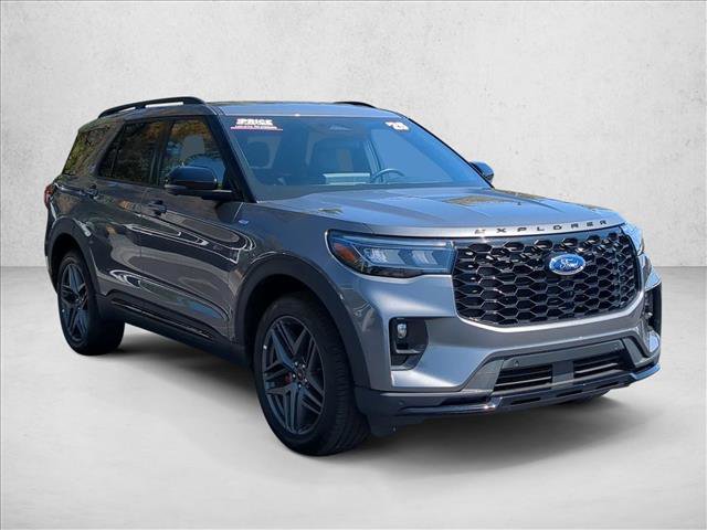 Certified 2025 Ford Explorer ST-Line w/ ST-Line Street Pack video 3