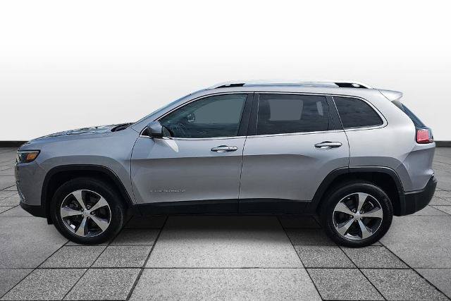 Used 2019 Jeep Cherokee Limited w/ Trailer Tow Group AWD/4WD image 8