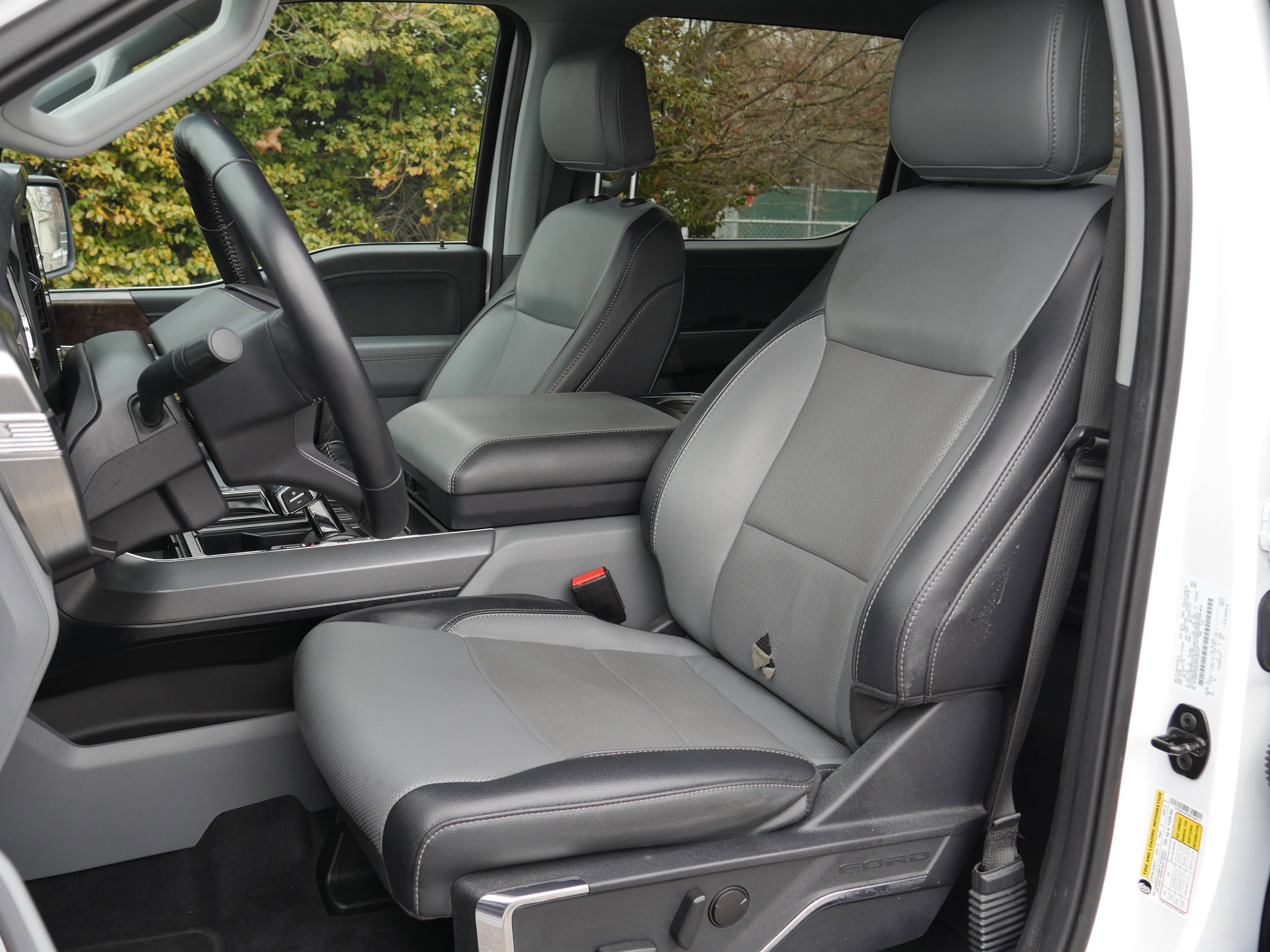 Certified 2023 Ford F150 Lariat image 36