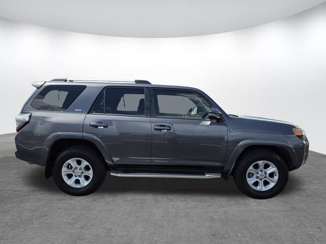 Used 2019 Toyota 4Runner SR5 Premium image 3