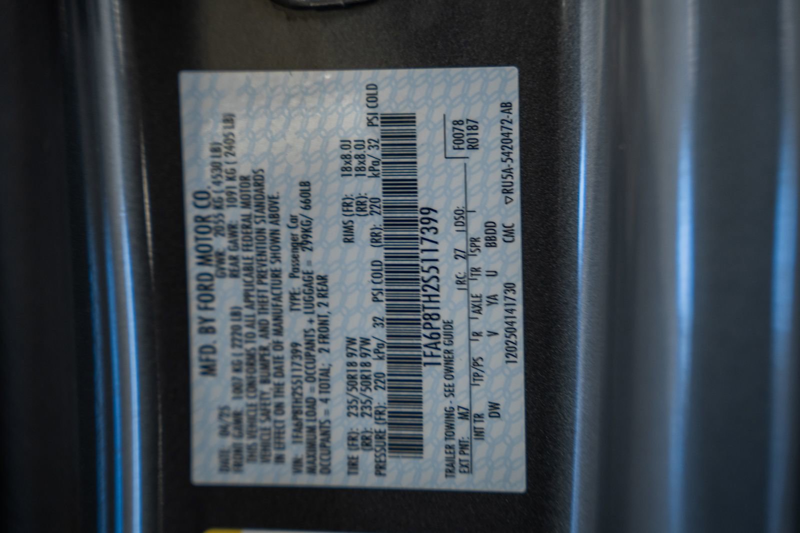 Certified 2025 Ford Mustang Coupe image 40