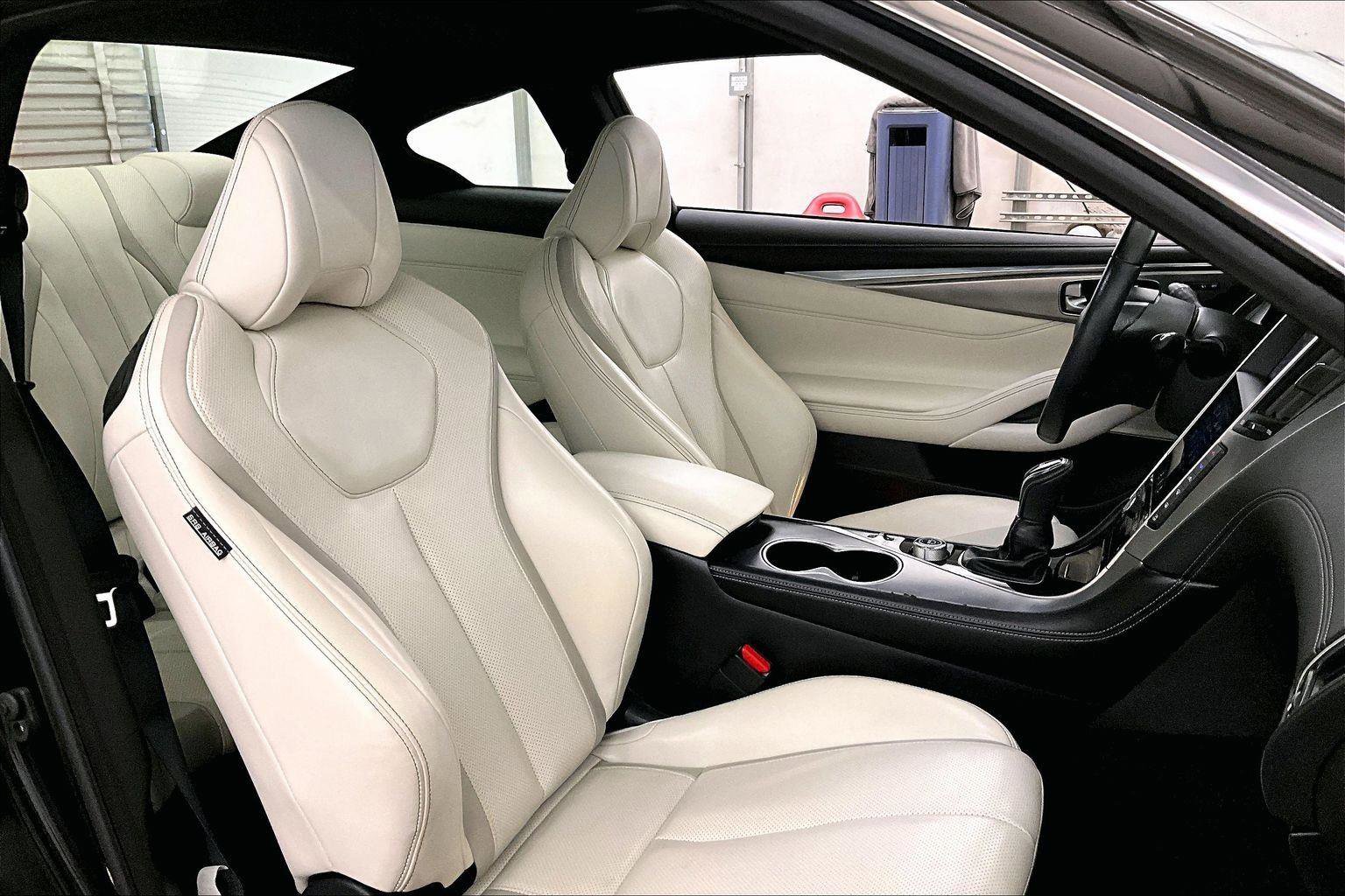 Used 2018 INFINITI Q60 3.0t Luxe w/ Sensory Package 3.0T Luxe image 7