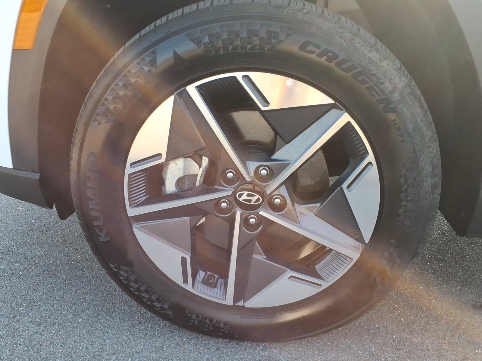 Used 2026 Hyundai Tucson SEL Plus AWD/4WD image 9