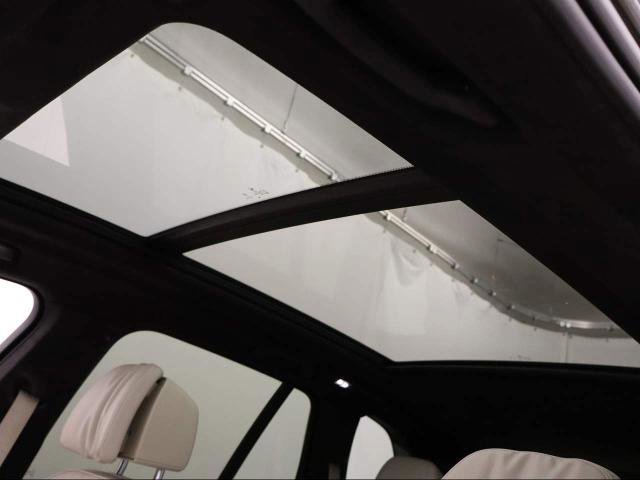 Used 2024 BMW X5 xDrive40i w/ M Sport Package image 28