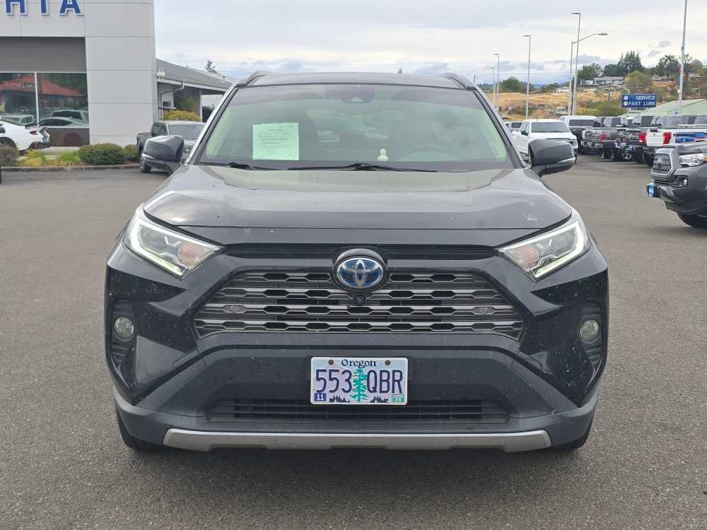 Used 2020 Toyota RAV4 Limited AWD/4WD image 5
