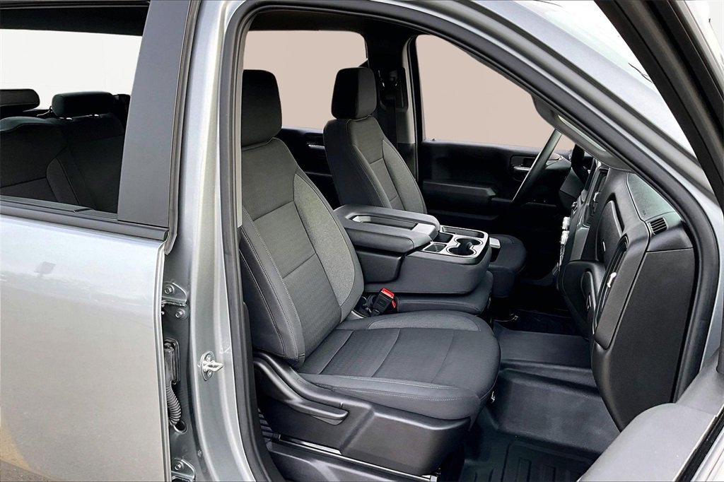 Used 2024 GMC Sierra 2500 Pro image 7