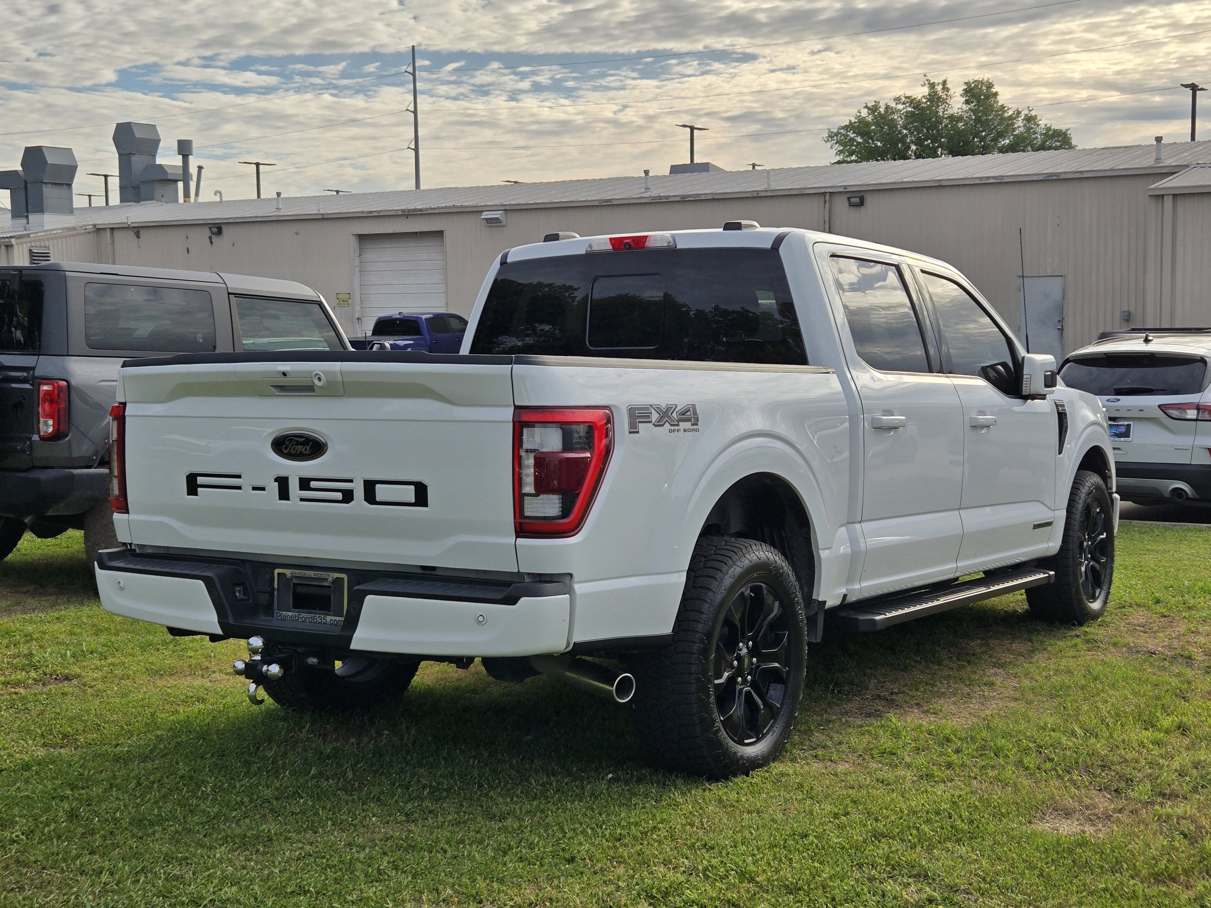 Certified 2022 Ford F150 Lariat w/ Equipment Group 502A High AWD/4WD image 4