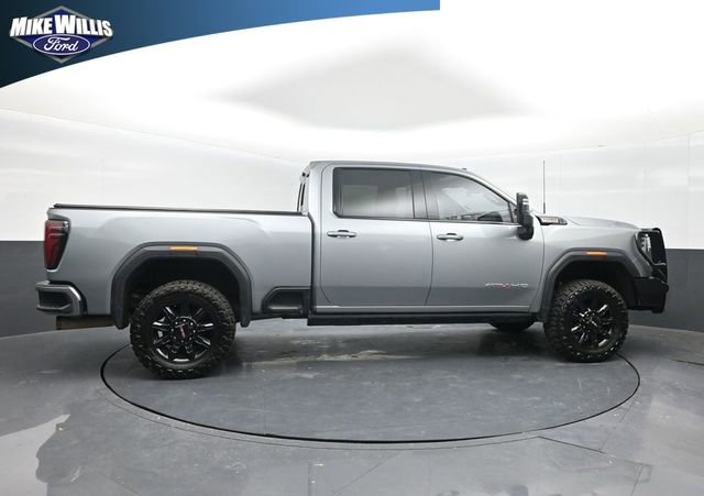 Used 2024 GMC Sierra 2500 AT4 w/ AT4 Premium Plus Package AWD/4WD image 8