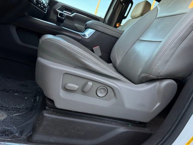 Used 2023 GMC Sierra 1500 SLT image 11