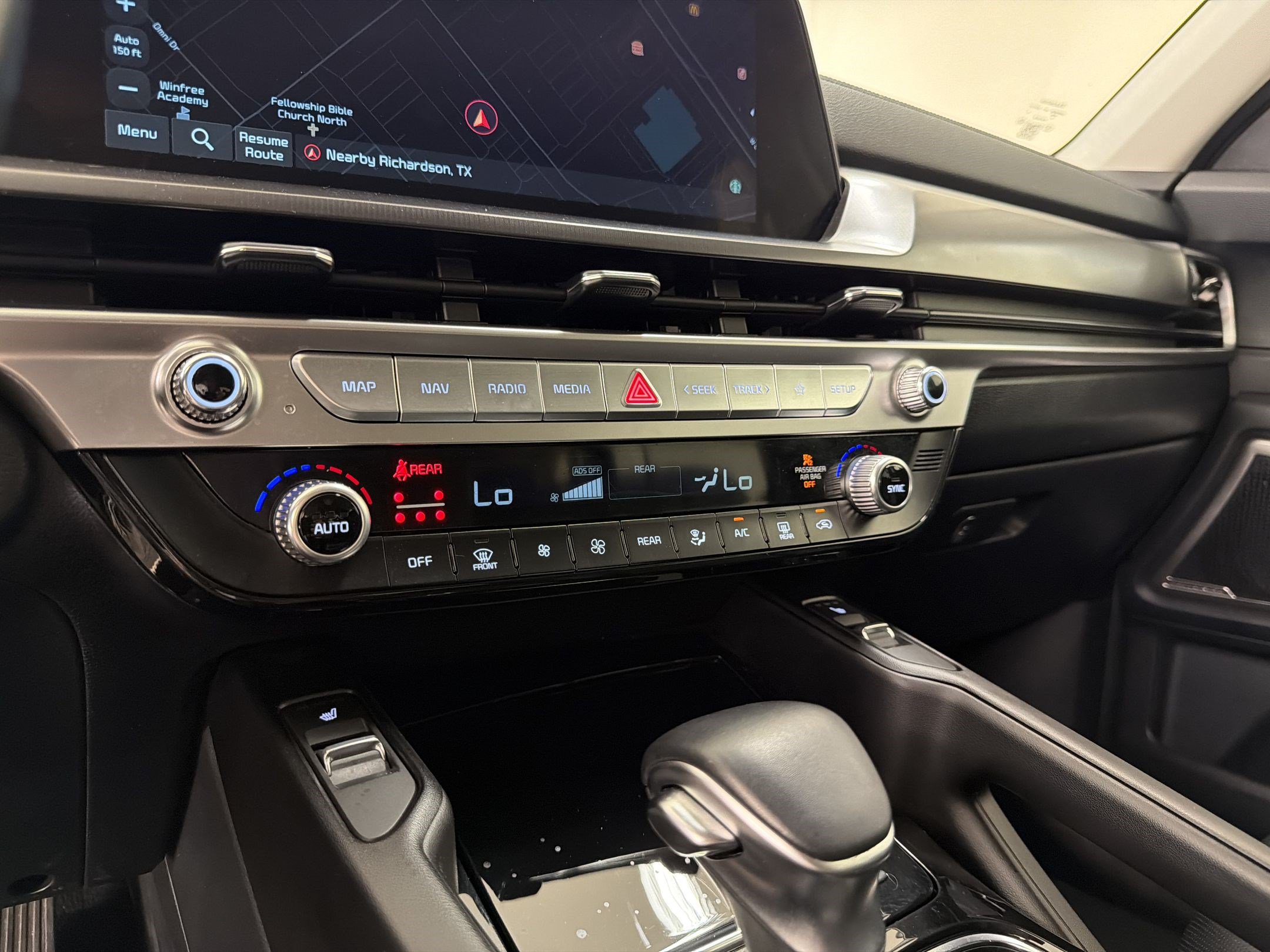 Used 2025 Kia Telluride S FWD image 18