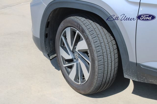 Used 2024 Volkswagen Atlas SE AWD/4WD image 9
