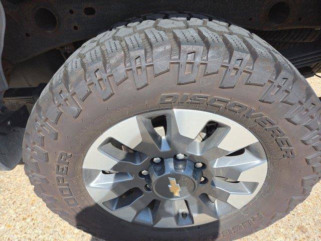 Used 2021 Chevrolet Silverado 2500 Custom w/ Custom Value Package AWD/4WD image 20