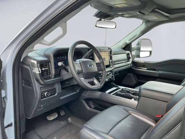 Certified 2025 Ford F350 Lariat w/ FX4 Off-Road Package AWD/4WD image 9
