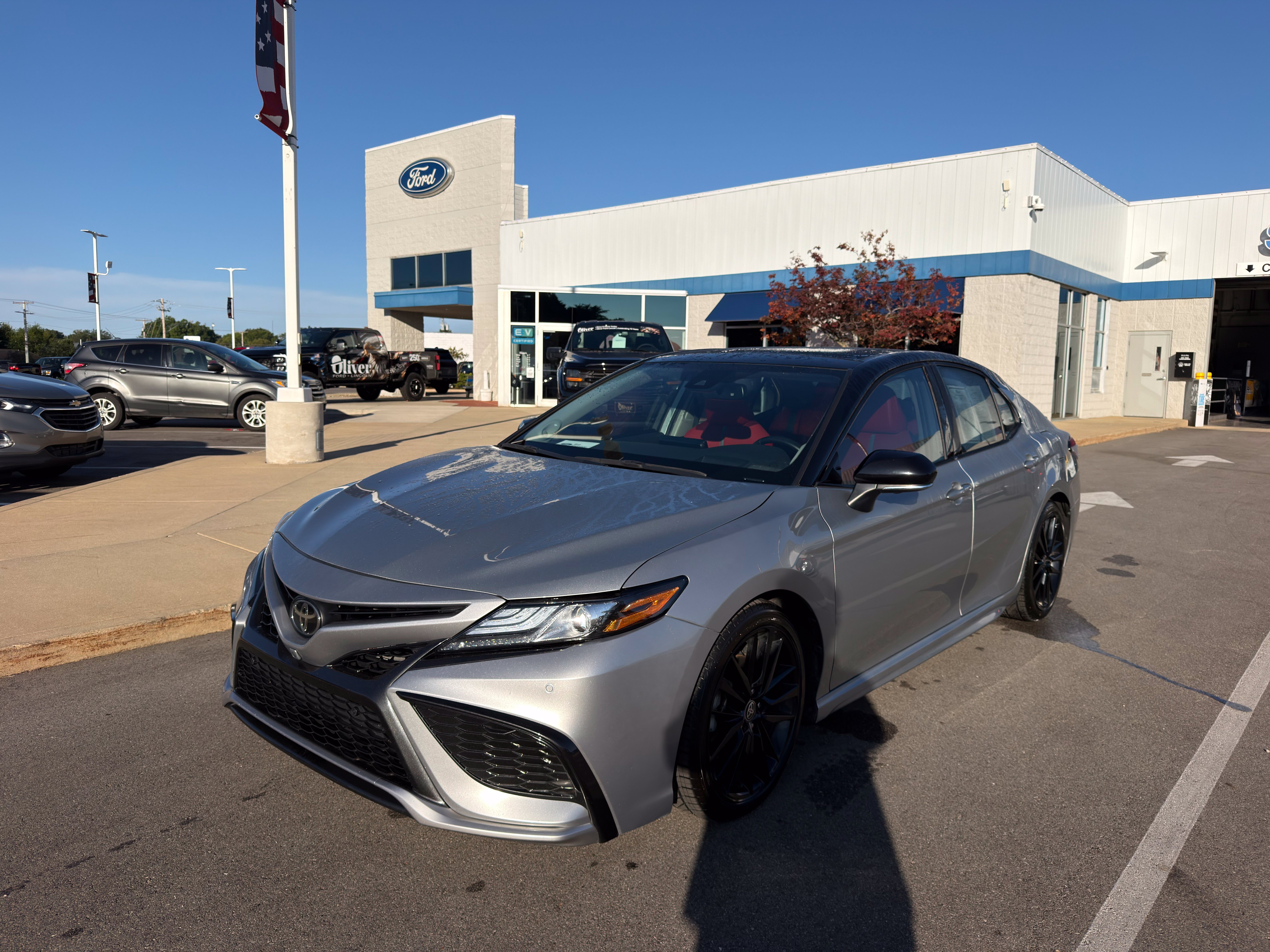 Used 2021 Toyota Camry XSE w/ Navigation Package AWD/4WD image 3