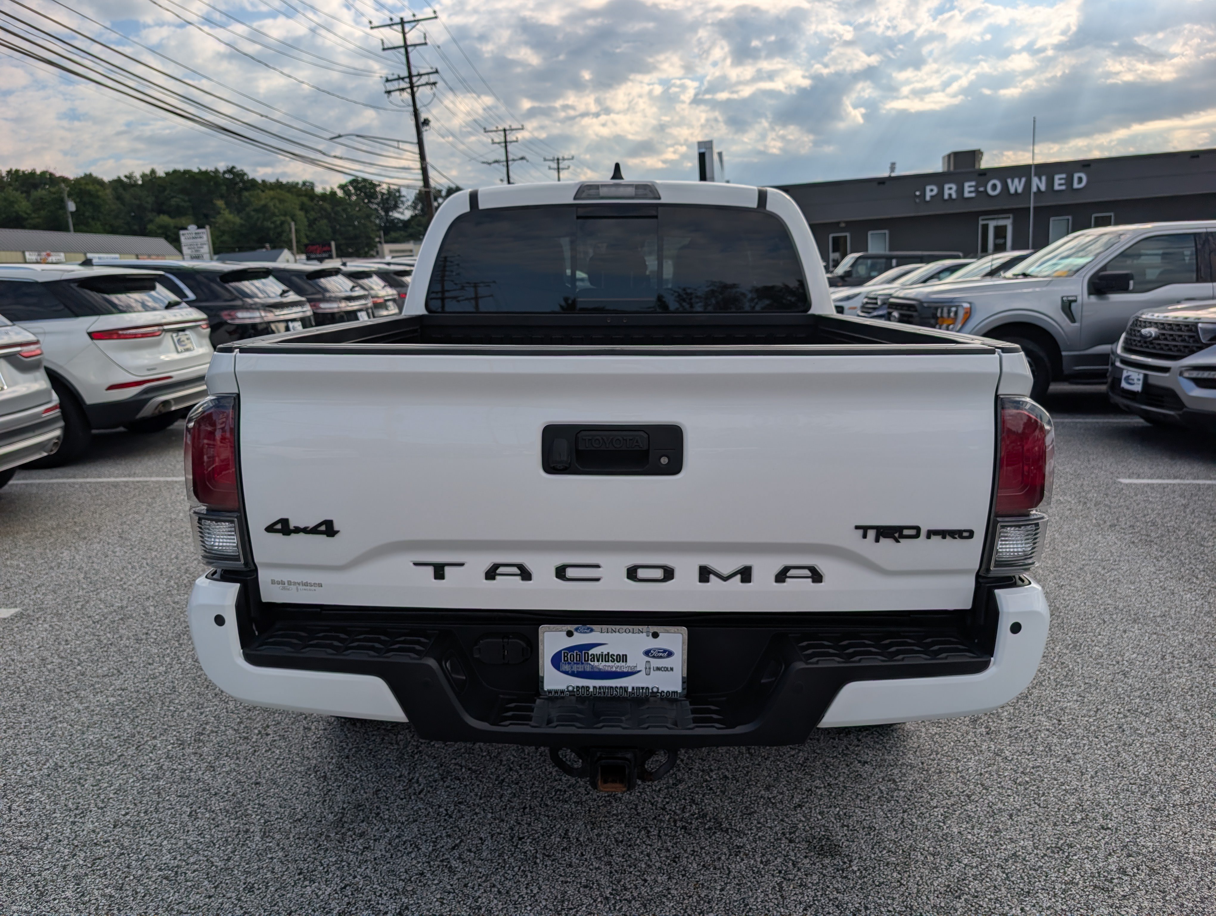Used 2022 Toyota Tacoma TRD Pro AWD/4WD image 6
