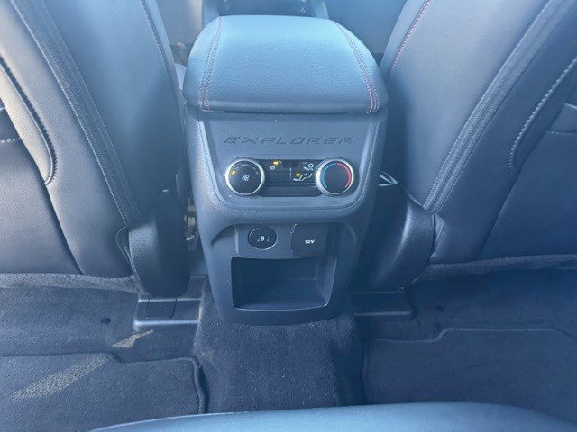 Certified 2025 Ford Explorer ST-Line w/ ST-Line Street Pack image 24