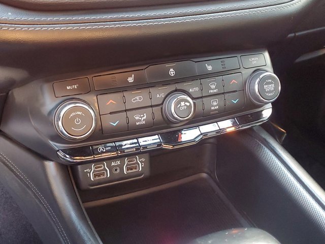 Used 2022 Dodge Durango GT image 26