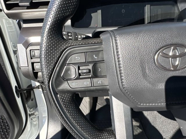 Used 2026 Toyota Tacoma SR5 AWD/4WD image 22