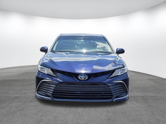 Used 2022 Toyota Camry LE FWD image 2