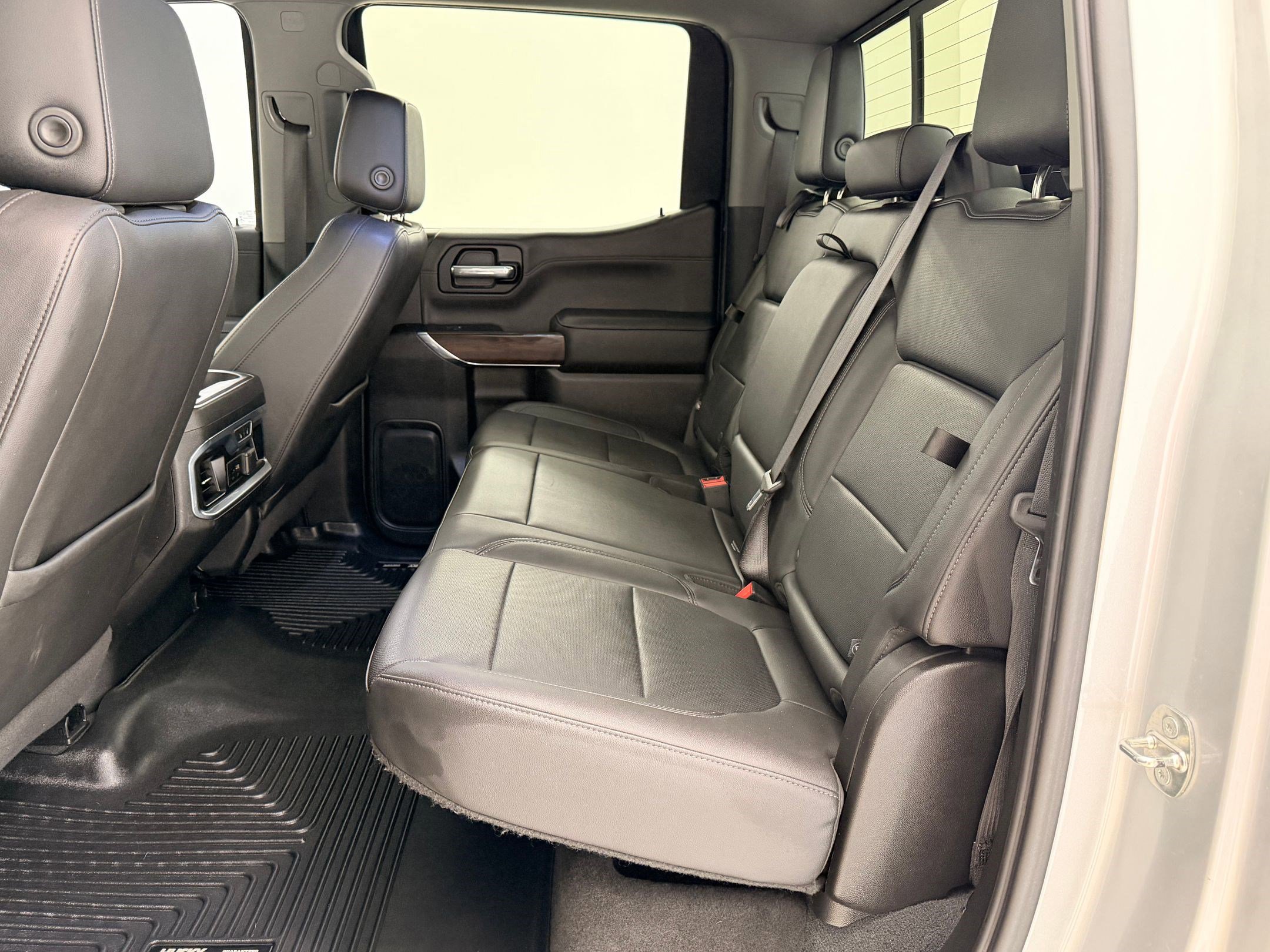 Used 2020 GMC Sierra 1500 SLT image 15