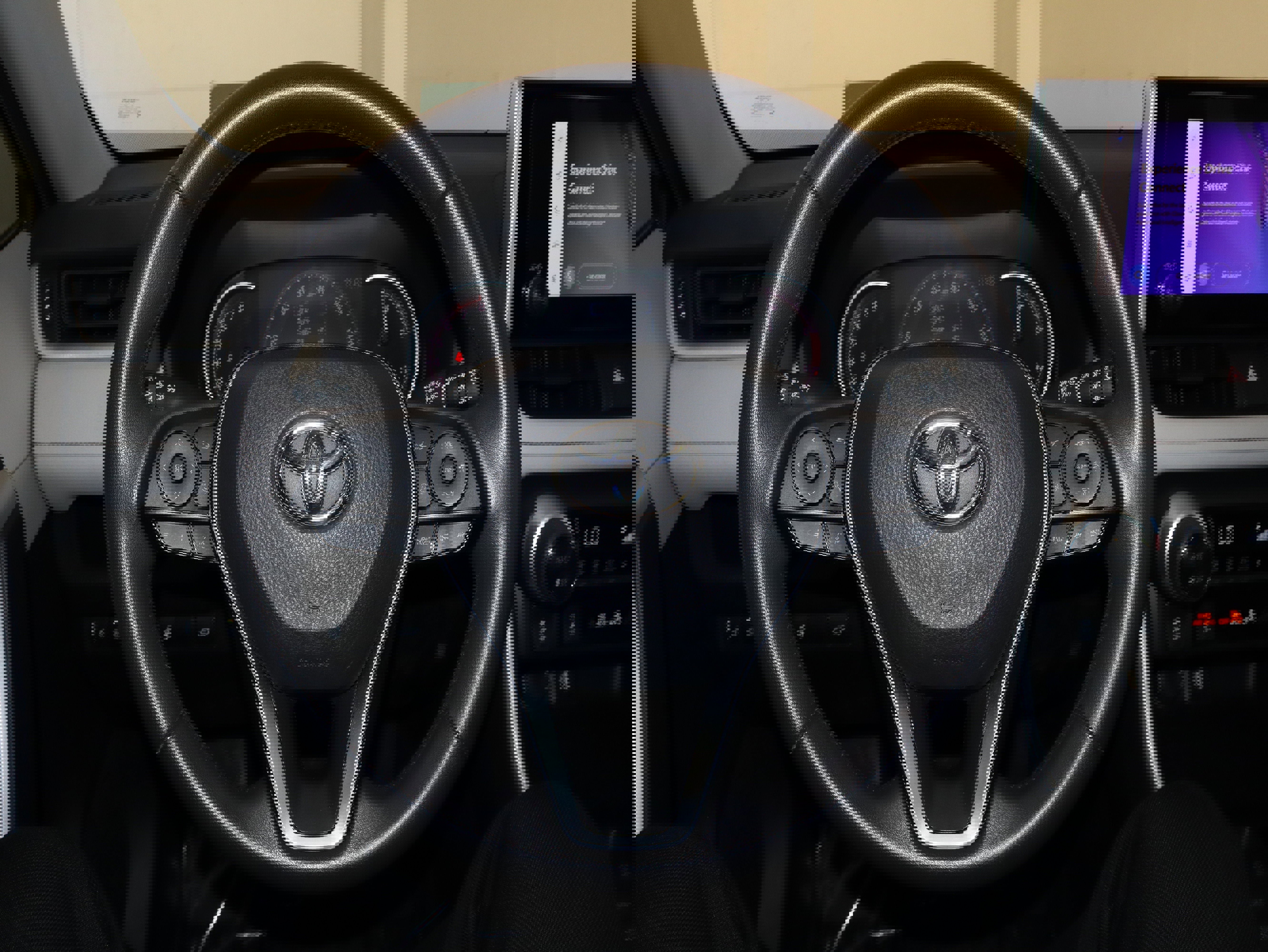 Used 2024 Toyota RAV4 XLE w/ Convenience Package image 24