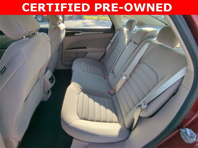 Certified 2017 Ford Fusion SE w/ Fusion SE Technology Package image 15