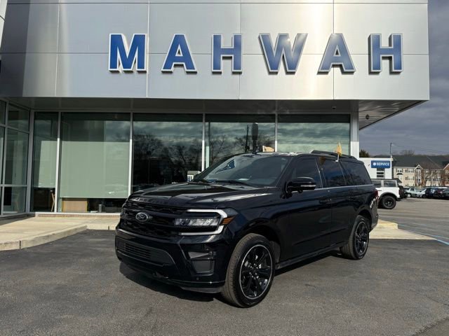 Certified 2023 Ford Expedition Limited image 2