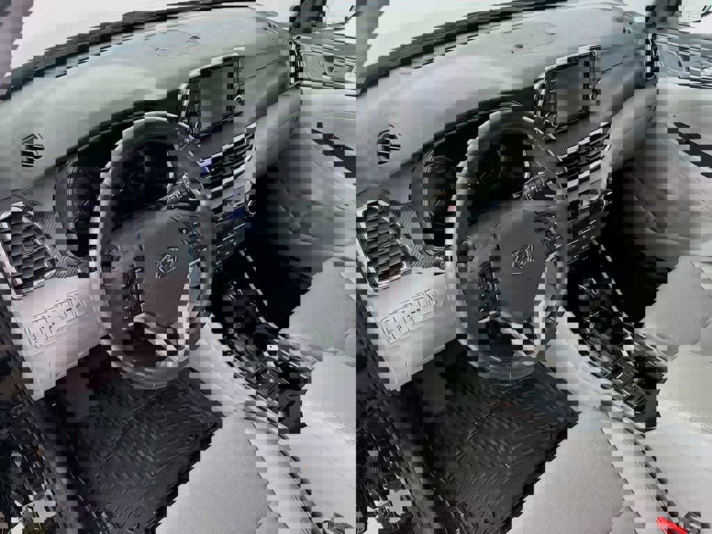 Used 2021 Hyundai Tucson Sport w/ Cargo Package image 2