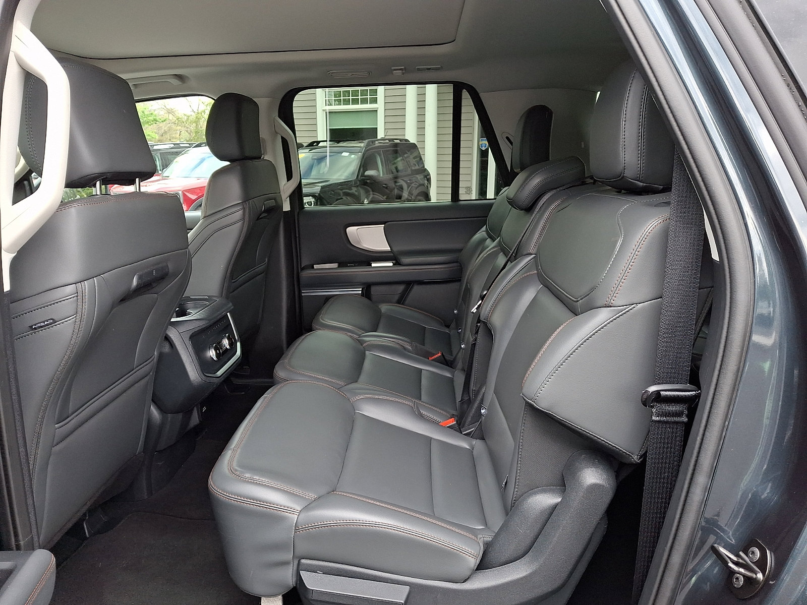 Certified 2025 Ford Expedition Max Active AWD/4WD image 11