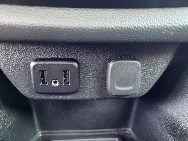 Used 2023 Chevrolet Traverse LT image 18